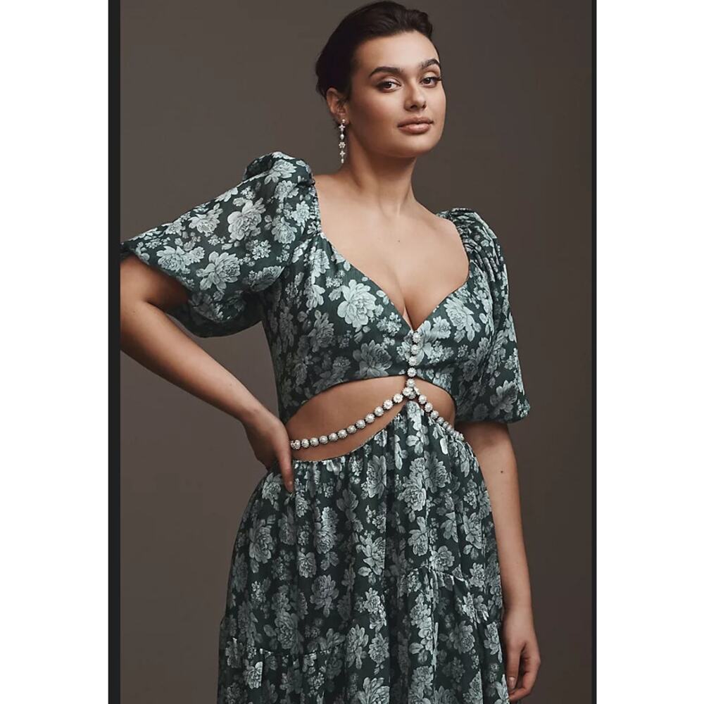 V. Chapman  Emma V-Neck A-Line Brocade Cutout Maxi Dress Size 2 NWT - Picture 7 of 13